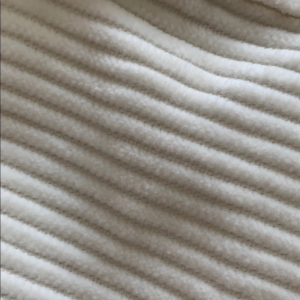 White high rise mini skirt - Picture 5 of 5